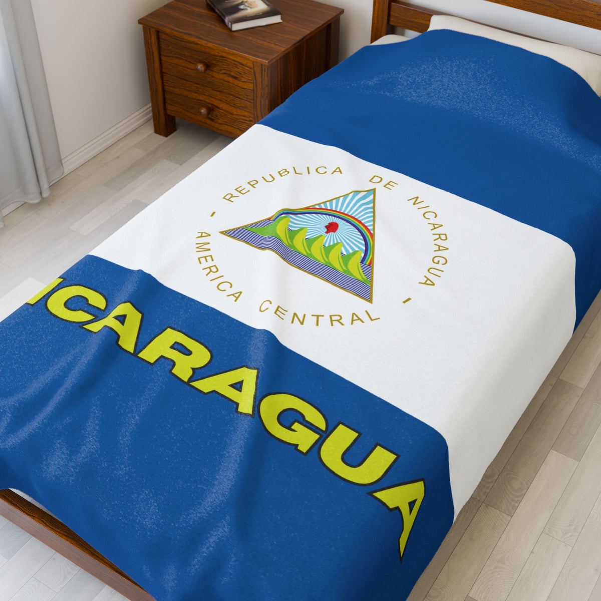 Nicaragua Flag Velveteen Plush Blanket - Irie Blues Boutique